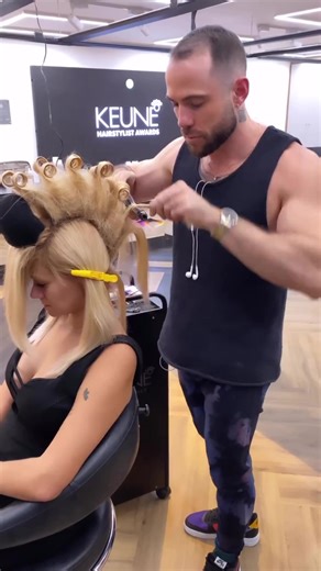 yes or no ? beautiful hair tutorial by @charlemstrelowpro ✍️No copyright infringement was. If you are the author of this video and do not want your video to be posted on this page, please contact me in DM and your video will be deleted as soon as possible. Thank you #hairtutorial #videohair #prettyhairstyles #hairstyletutorial #braidtutorial #tutorialvideo #hairstyleideas #hairvideoshow #hairtransformation #hairvideo #hairideas #hairstyle #tutorialhairdo #cutehairstyles #tutorialhair #hairofthed