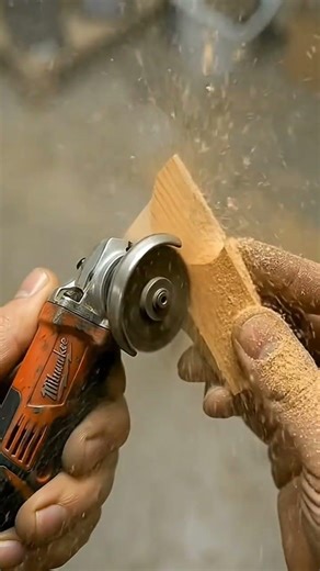Mini Circular Saw in Action – Tiny Tool, Big Power!