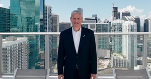 1.6K views · 32 reactions | Whether you are on the board of a homeowner’s association, master-planned community, or luxury high-rise, we understand that you have a vision for your community. Here is a message from our CEO David Diestel about how FirstService Residential supports community leaders and homeowners. Learn more: https://bit.ly/3C0saEt | FirstService Residential | Facebook
