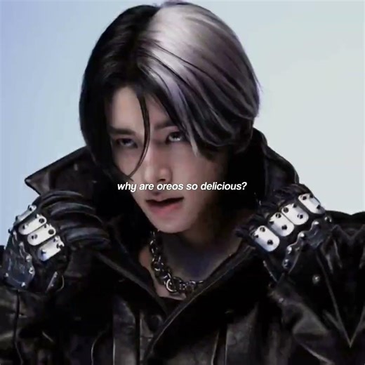 l love to eat oreos 👅 #kpop #enhypen #jake #shorts #fypシ゚
