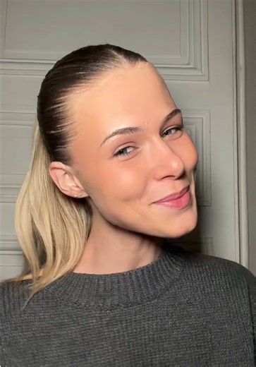 Vidéos de agathe (@agathe_vssr) avec son original - CLARA