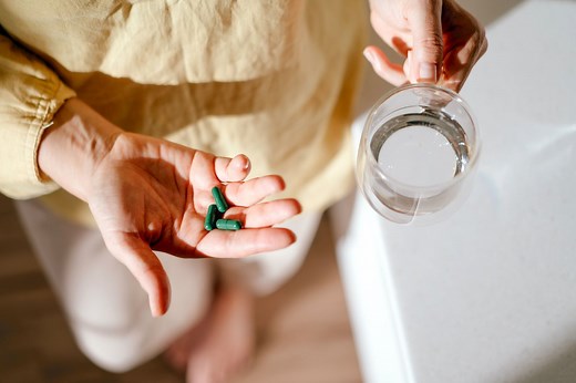 What Happens to Your Body When You Take Too Much Spirulina