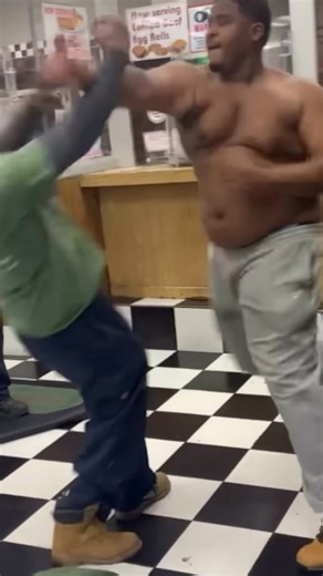 Joseph Wash on Instagram: "HEEEY WITH THEM HAY MAKERS 😩🤣😩 @visionary_productions.llc @messiah_god_rbg @you_know_why__im_here"