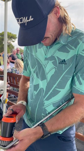 Cleaning Ryan Papenhuyzen’s Golf Clubs: A Personal Review