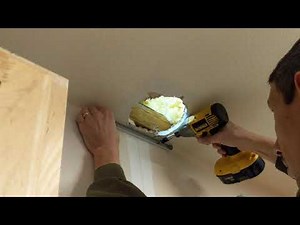 ZLINE 30 INCH OVEN HOOD INSTALL PART 19 installing bracket centering