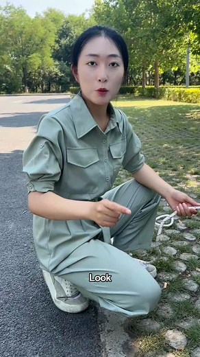 99% of drivers don’t know how to properly tie a tow rope #automobile #carsafety #skills #mechanic #car | Drivers lesson