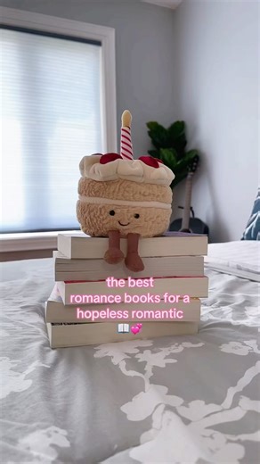 the best romance books for a hopeless romantic 💞