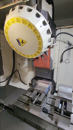 robodrill A-T21iDl tool change test