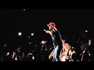Tyler Farr - C.O.U.N.T.R.Y (LIVE)