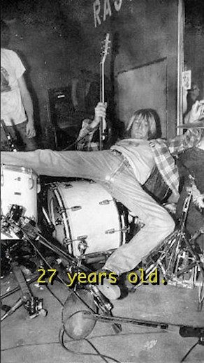 Kurt Cobain’s life changed overnight. #nirvana #kurtcobain #smellsliketeenspirit #grunge