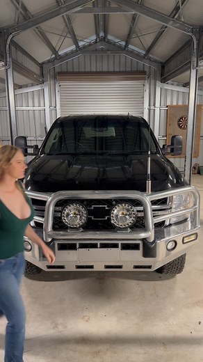 Everyone loves a good set of spotlights! If you’re planning to upgrade yours, do a bit of research to make sure you don’t get a set of duds_ #lightforce #headlights #4x4trucks | Super Ideas
