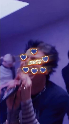 YUNGBLUD Live in California: Electrifying Performance