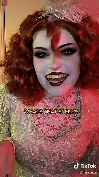 Baby Firefly - Sheri Moon Zombie & Rob Zombie - House of 1000 Corpses