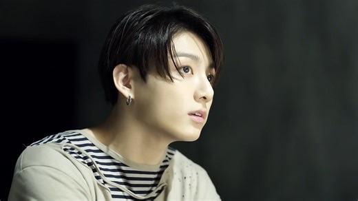 BTS(防弹少年团) 'FAKE LOVE' Official MV (Extended ver.)