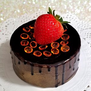 Edible Oval Isomalt Sugar Gems: Cake & Ring Box Cookie Decoration (86 Pieces, Size OV2) - Etsy