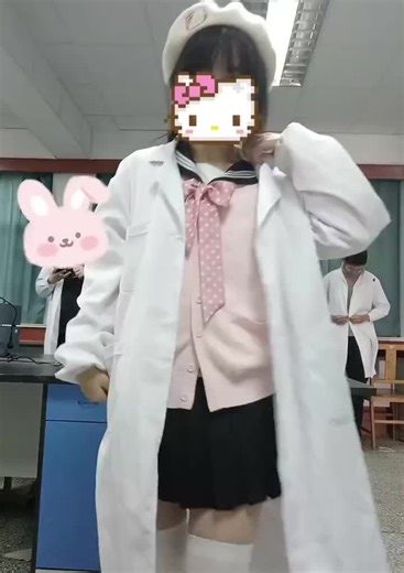 Essential Lab Gown Guide for Medical Students