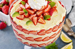 Lemon Strawberry Trifle - Lemon Pudding Recipe with Fresh Strawberries
