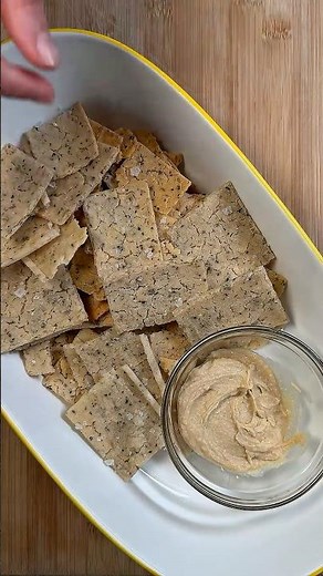How to Make Sourdough Crackers - The RIGHT Way!