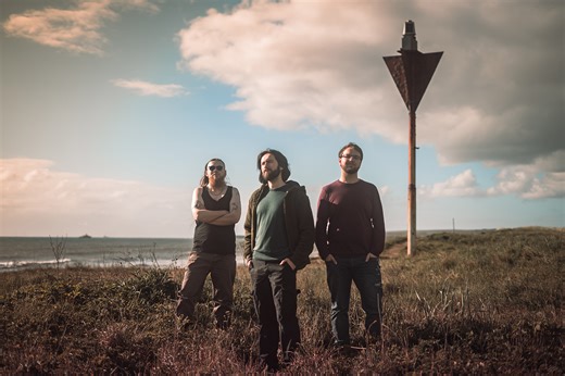 Ihlo: Cementing Their Legacy - Distorted Sound Magazine