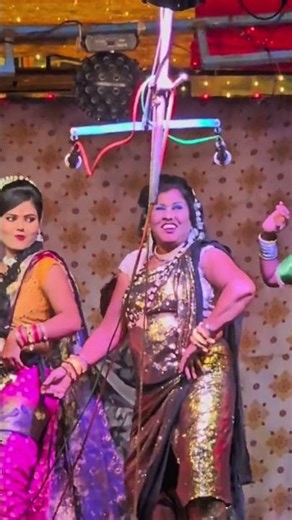 lavni marathi song dance performance #shorts #ytshorts #shortsfeed