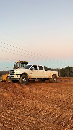Exploring the F350 Mud Grapplers Experience