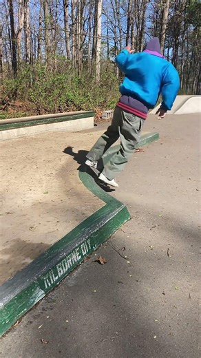 Backside Slappy Grind. #skateboarding #skater #nikesb