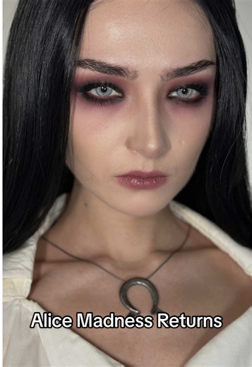 Alice Madness Returns makeup tutorial ✨ mostly using the @Cbeauty Mall. x @ghoul ʕ⁎̯͡⁎ʔ palette @Judydoll US contour palette #alicemadnessreturns #americanmcgeesalice #cosplaymakeup #aliceinwonderland
