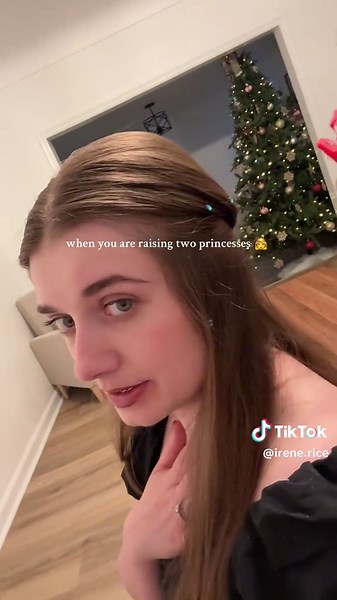 This is such a cool thing to get for a girl 🤩 they were obsessed ##hairstyle #girlstuff #cute #girlthings