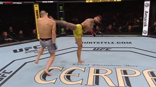 Elizeu Zaleski dos Santos KO's Sean Strickland | HIGHTLIGHT | UFC 224