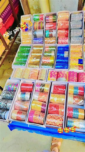 Shopping for Hair Accessories in Tunsa Shareef