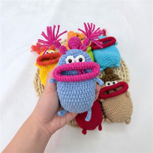 Crochet Car Key Case, Cute Monster Key Cover, Handmade Amigurumi Key Holder, Kawaii Car Keychain, Weird Lips Key Sleeve, Quirky Gift for Car - Etsy