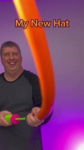 Colorful Baseball Team Inspired Balloon Hat | Balloon Twisting Tutorial