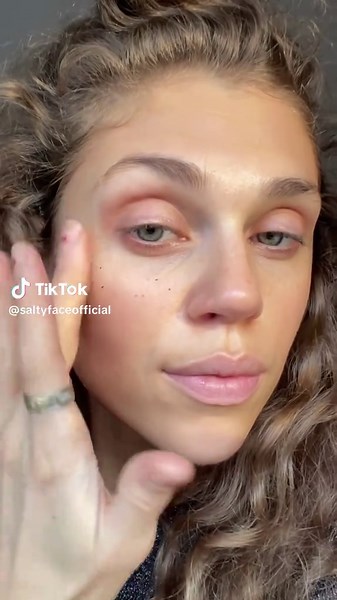 Sun-Kissed Makeup Tips for Every Season