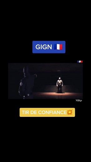 Au sein du GIGN, le tir de confiance et une épreuve finale de la formation, qui consiste à tirer à balles réelles sur une cible en argile à quinze mètres, placée sur un gilet pare-balles porté par un camarade.#gign #gendarmerie #tirdeconfiance #france #foryou #pourtoi #fyp #military #fakegun