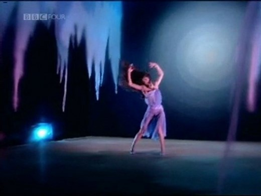 Ruby Flipper & Dorothy Moore - 'Misty Blue' (1976)