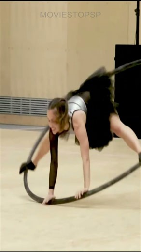 5 Mind Blowing Gym Wheel Tricks to Master Your Balance