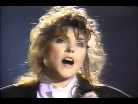 Laura Branigan - "Power Of Love" LIVE