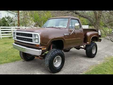 1980 Dodge Ram Power Wagon step side short bed 4x4 - 383 -