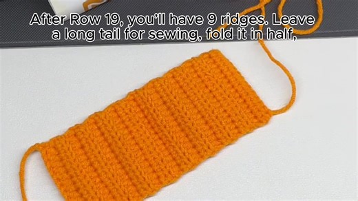 13K views · 104 reactions | How To Crochet A Small Pumpkin For Beginners | Crochet Home Decor In 5 Minutes #halloween | DailyCrochet.com | Facebook