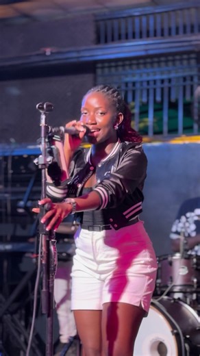 Enjoy Live Music to Sing and Dance All Night