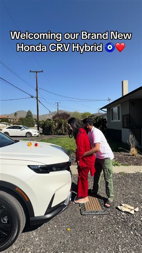 Welcoming Our Brand New Honda CRV Hybrid in Canada!