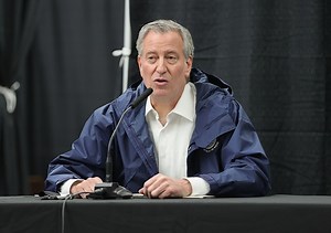 NYC Mayor Bill de Blasio Apologizes After Blasting The Jewish Community For Crowded Funeral