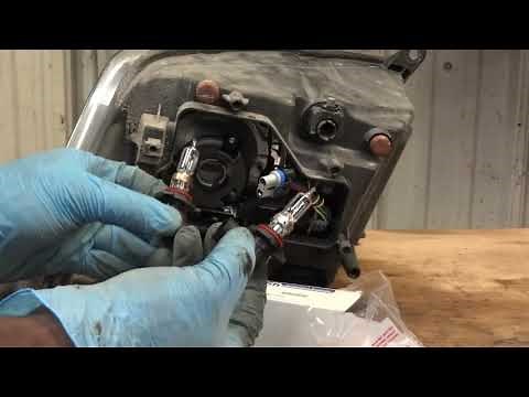 2009 - 2018 Dodge Ram Headlight Bulb Replacement / How To Remove a Headlight Assembly on A Dodge Ram