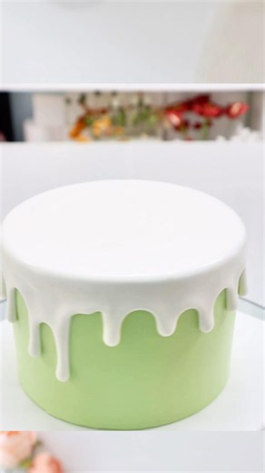 Perfect Buttercream Drip Cake Tutorial 💚✨ | Clean & Minimal Cake Decorating #shorts #caketutorial