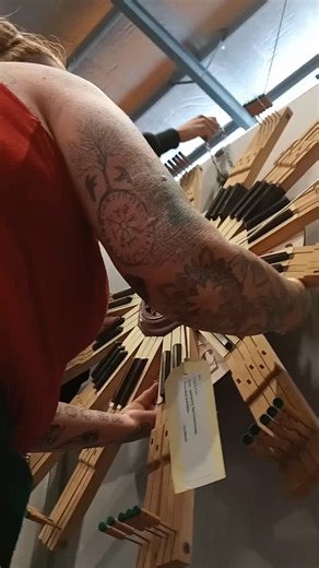 Come on a journey to fix my art work at the Taranaki National Art Awards #whenthrswillthrspower #youcanfixanythingyouputyourmindto #justsmashtheglasslol #ohdear #figureitout #taranakinationalartawards | Trina MadAlice Batten