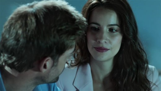 Café con aroma de mujer - T1E101 | Amor que duele