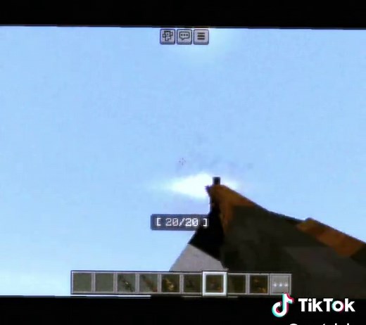 Los 3 mejores mods de armas de para minecraft bedrock #fyp #modsdeminecraft #paratii #mods