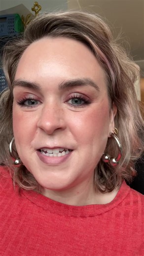 How to Create a Stunning Smokey Eye Makeup Look