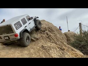 Axial SCX6 trail run