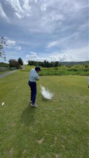 EXPLODING GOLF BALL PRANK 🧨🤣